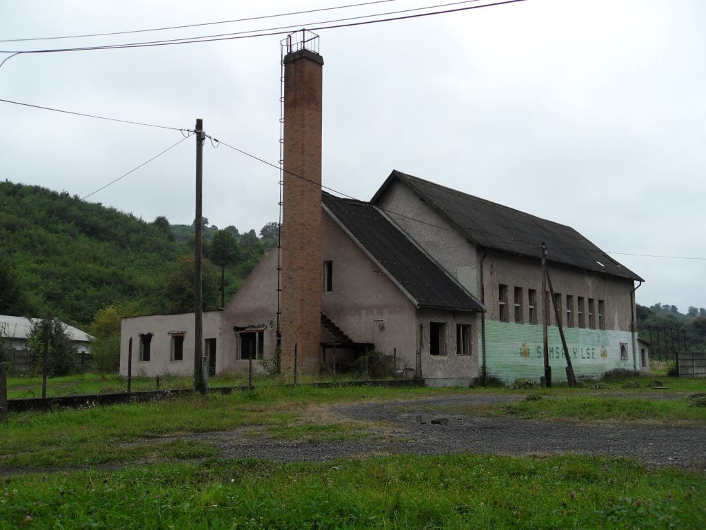 Len pár kilometrov od slovenských hraníc sa nachádza maďarské mesto Ózd, ktoré ohromuje depresívnou atmosférou.