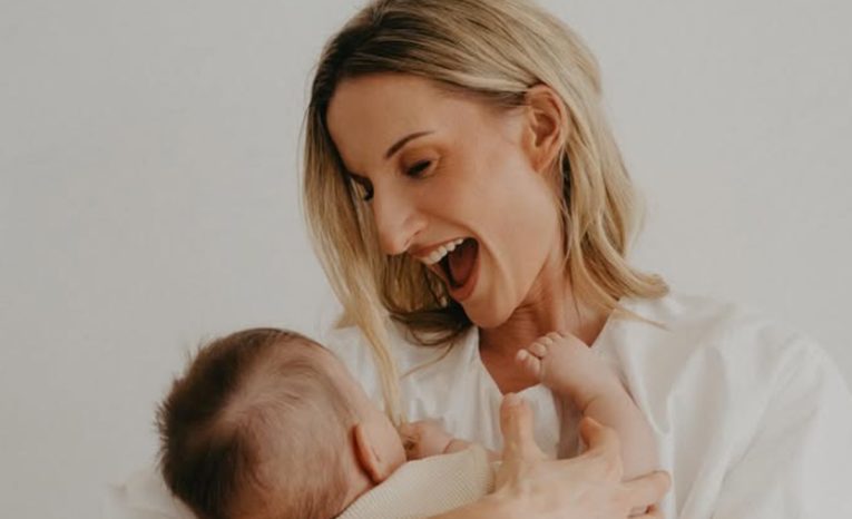 adela viktor vincze sťahovanie ľudia celebritný pár deti