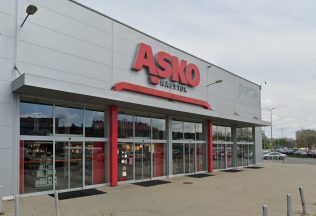 asko nábytok slovensko nitra predajňa zatváranie