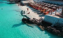 europske maledivy albánsko ľudia dovolenky turizmus špina baktérie