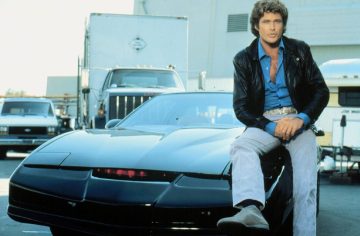 David Hasselhoff by zízal. Slávny KITT z Knight Ridera jazdí aj po Slovensku, jeho verné repliky vyrážajú dych