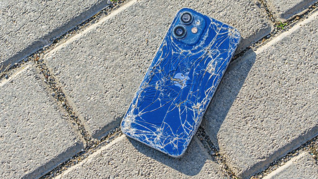 Koľko hodín musíš odrobiť na nový iPhone či dovolenku? Niektoré čísla ťa prinútia plačúcky zrušiť svoje wish-listy