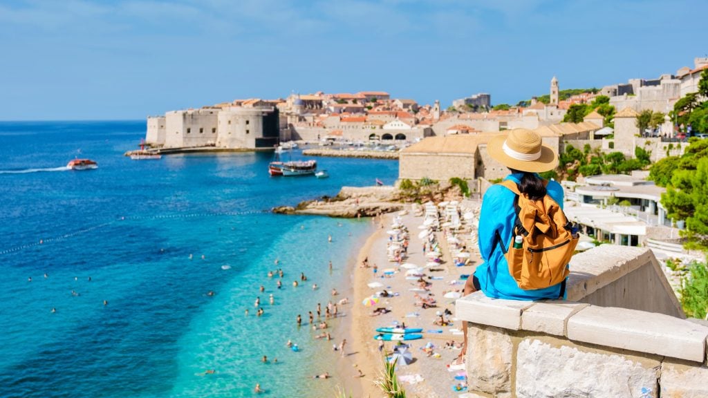 Chorvátsky Dubrovník je vychýrenou turistickou destináciou aj pre Slovákov. Oplatí sa toto historické mesto vôbec navštíviť v roku 2026?