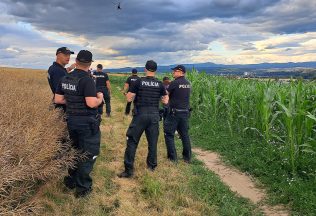 veštec slovensko ľudia chlapec stratený nájdenie polícia pátranie