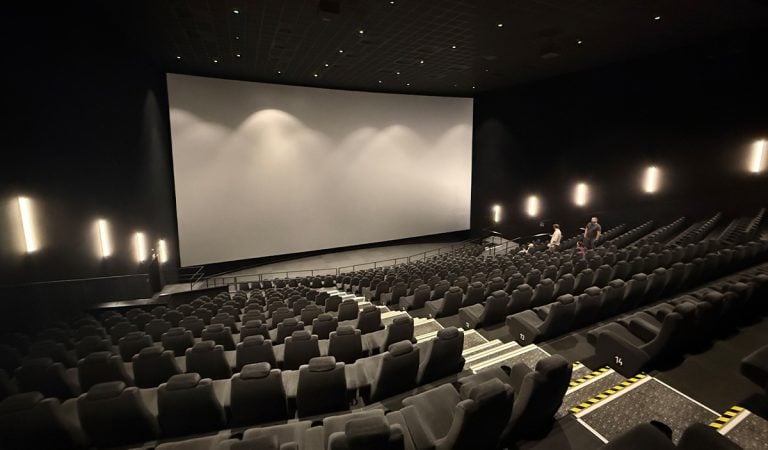imax kino premietanie filmy cinemax čo sa deje za plátnom