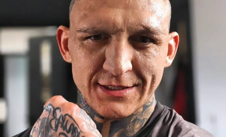 Boráros a matka Jákliovej sa stretli pred súdom