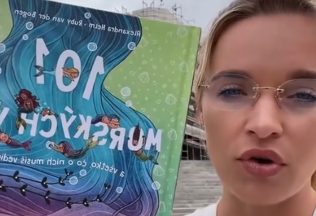 romana tabaková slovensko panta rhei kniha propaganda kritika viral