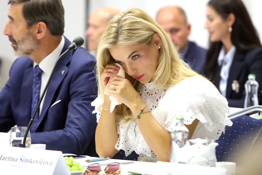 Spevák skupiny Horkýže Slíže vtipne naložil ministerke Šimkovičovej