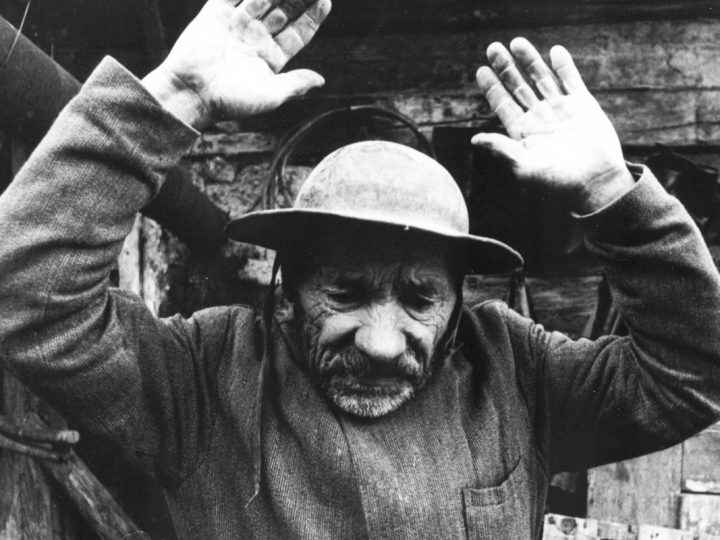 slovenské filmy kariéra socializmus komunizmus oscar obchod na korze