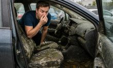 zatuchnutá pivnica auto problém smrad pach