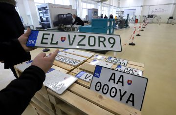 Až 3 500 eur pokuta a odobraté značky: Slovensko chystá bič na tisíce vodičov, ktorí zabudnú na novú povinnosť