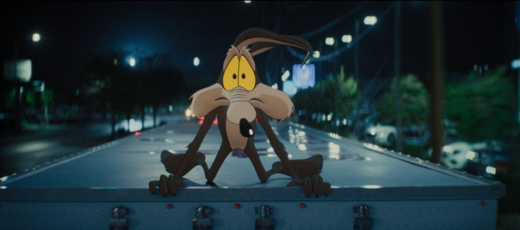 Film, ktorý chcelo štúdio pochovať, mieri do kín: 10 zaujímavostí zo zákulisia nového filmu Kojot vs. šmejdi