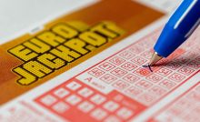 eurojackpot financie ľudia peniaze lotéria milióny čísla