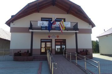 Pohroma pre starých politikov? Iba 18-ročný študent sa stal novým poslancom v slovenskej obci