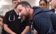 najsexi muž roka 2026 noah wyle pitt