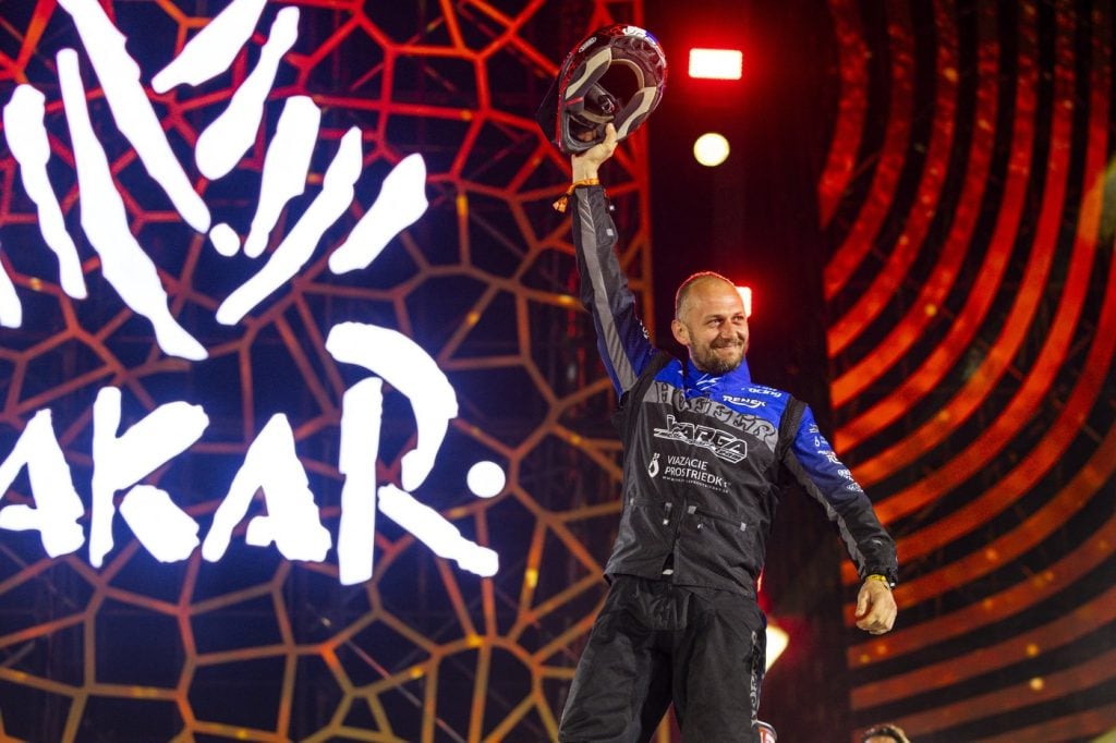 Slovenský pretekár Juraj Varga, známy z pretekov Dakar, dostal od štátu zákaz podnikať. Má veľké dlžoby na daniach.