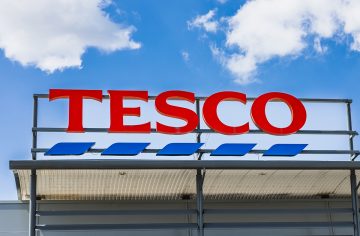 Tesco sa lúči so Slovenskom aj Českom. Predáva svoje obchody, kto ich prevezme?