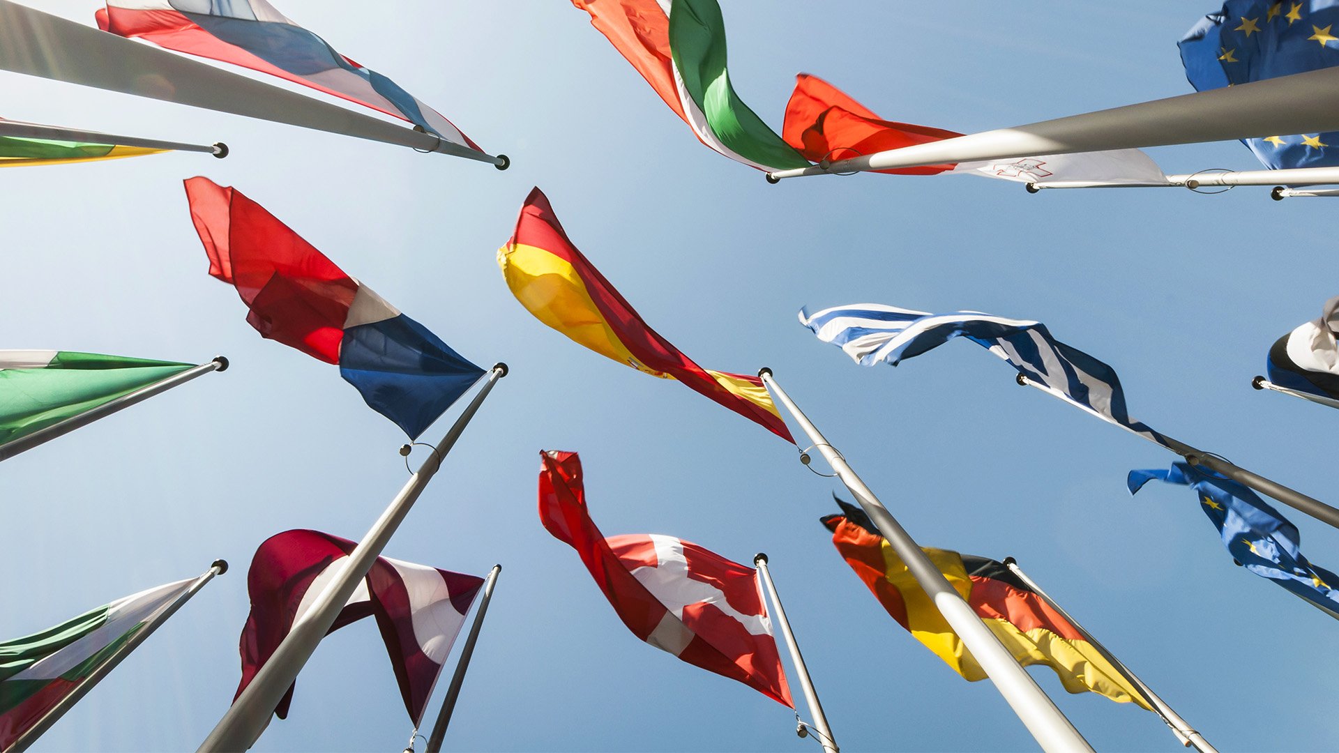 Otestuj sa: Ako dobre sa vyznáš vo vlajkách európskych krajín?