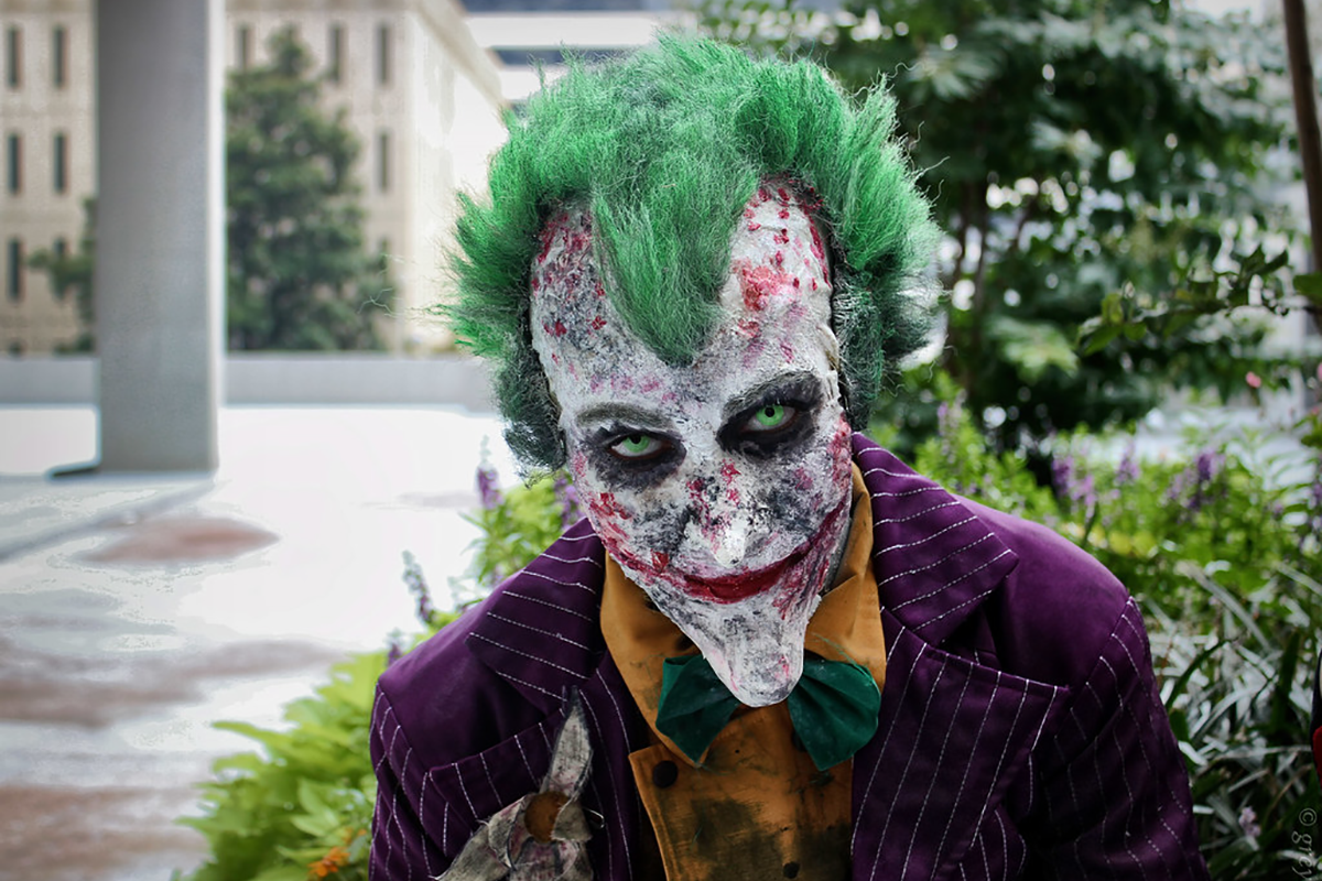 Joker sa stal symbolom vzbury pre demonštrantov z celého sveta