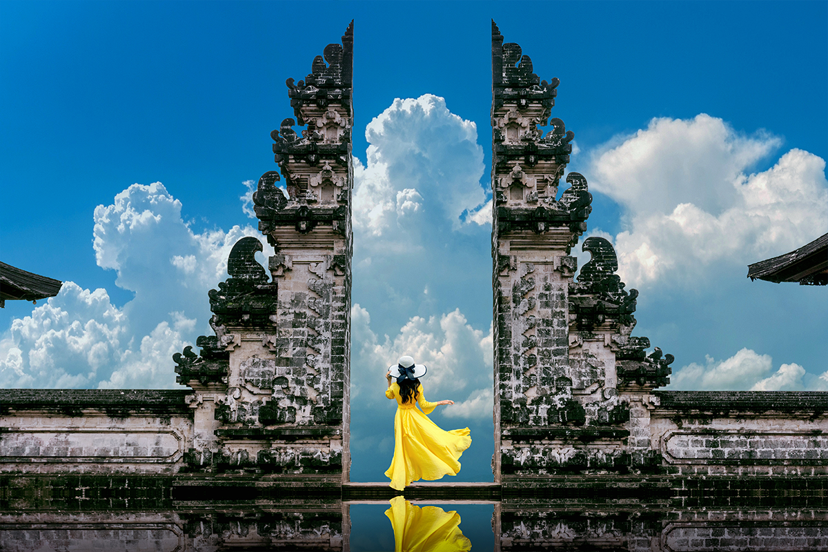 „Nebeská brána“ na Bali je totálny podvod. Za všetko môže trik so zrkadlom