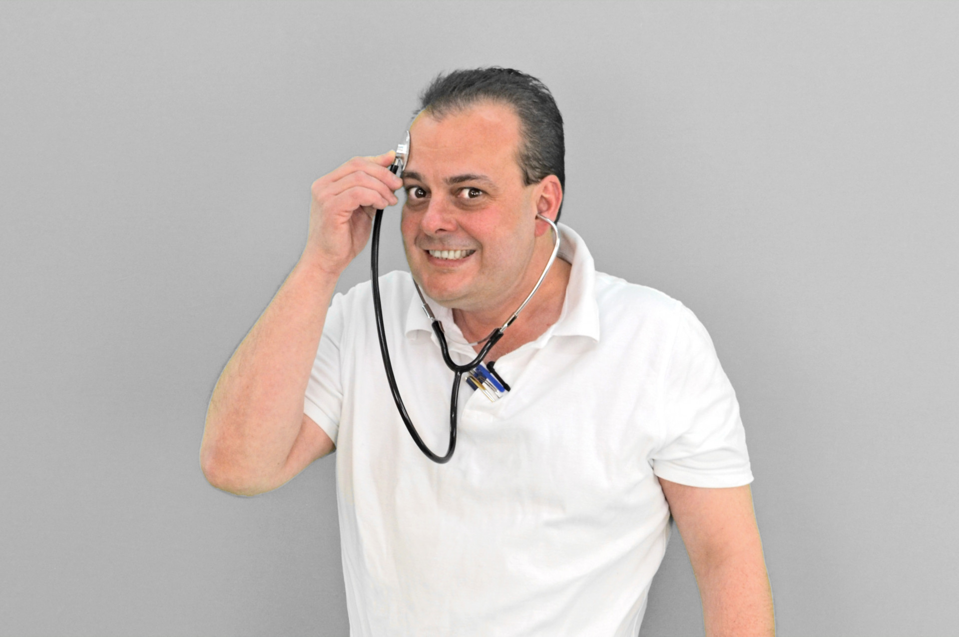 21 doktorov, ktorí sa riadia heslom „smiech je tá najlepšia medicína“