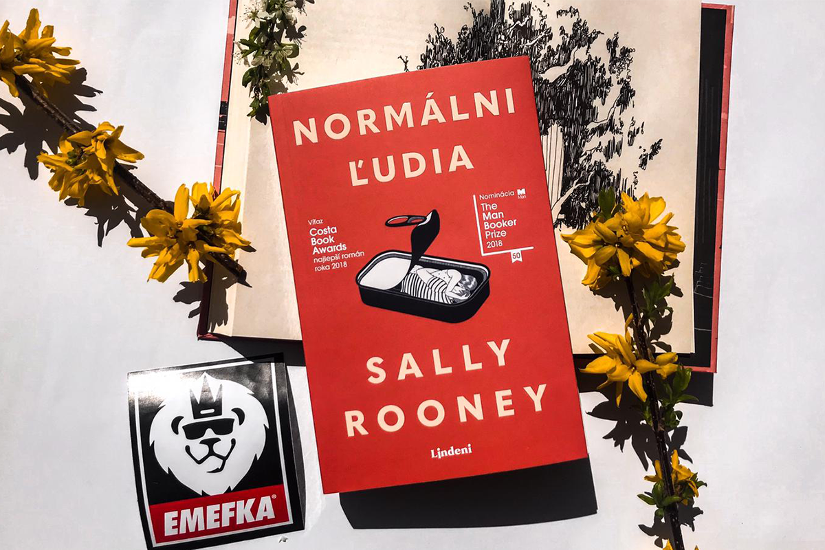 Knižná novinka Normálni ľudia od Sally Rooney ponúka netradičný čitateľský zážitok