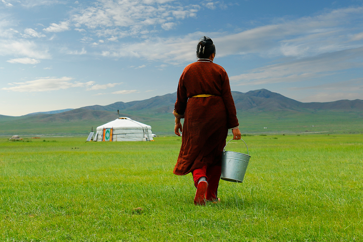 Zaujímavosti o Mongolsku, krajine, kde vedľa seba žije prítomnosť aj minulosť