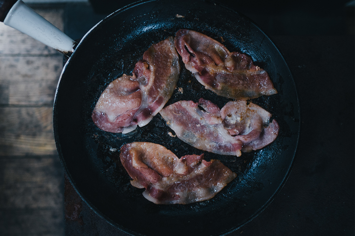 Internet má opäť nový dôvod na hádku: Ktorý plátok slaniny je ideál?