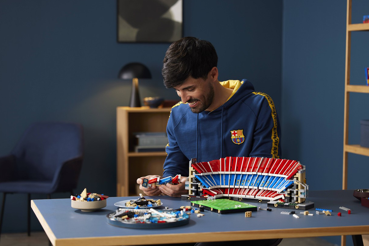Chuťovka pre fanúšikov futbalu. Prichádza Lego stavebnica legendárneho štadióna Camp Nou