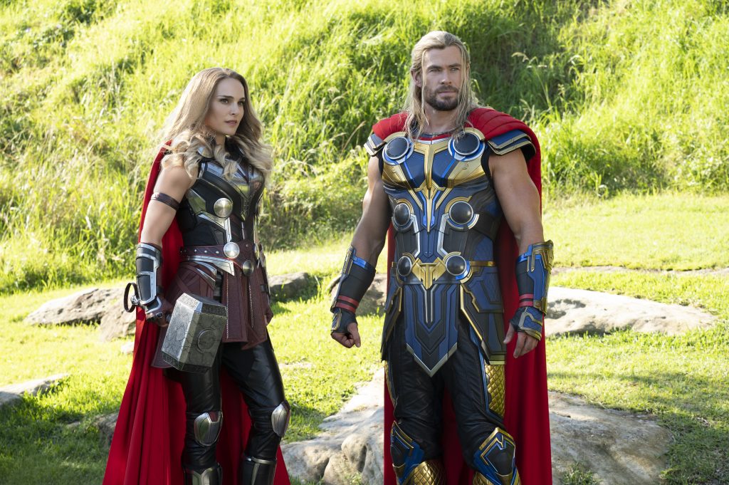 Thor: Láska a hrom je podľa kritikov TOP marvelovkou