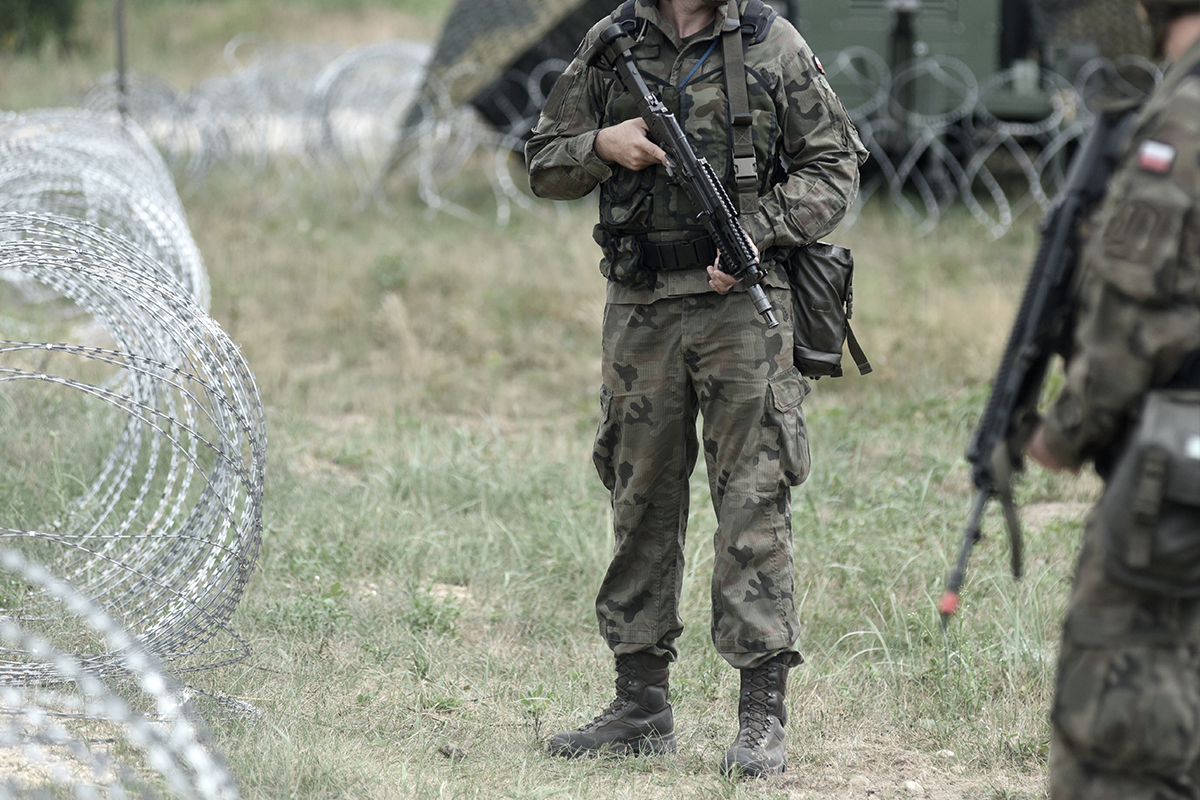 Polska wyśle ​​więcej żołnierzy na granicę z Białorusią – zapowiada Ministerstwo Obrony Narodowej