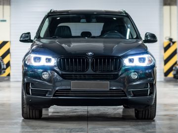 BMW ponúka vyhrievanie sedačiek na báze mesačného predplatného