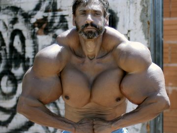 Chce vyzerať ako Hulk! Bodybuilder sa rozhodol skrátiť si cestu pomocou syntholu