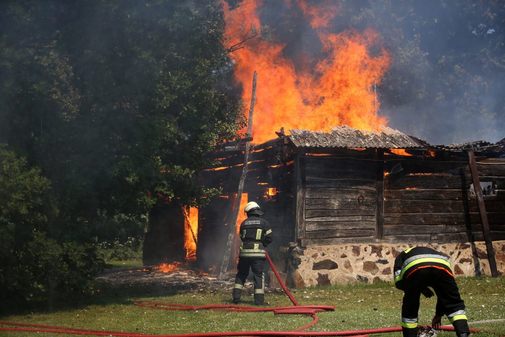 hasiči, požiare, podpaľačstvo, Slovensko, kuriozity, krimi