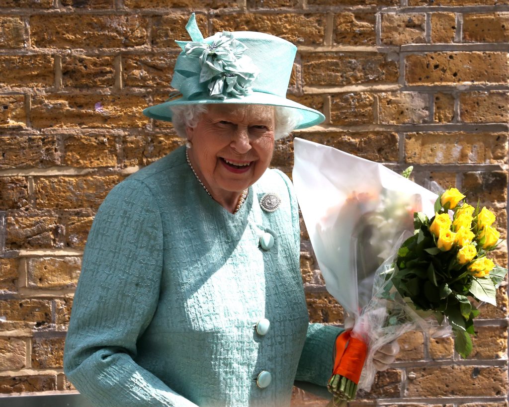 Alžbeta II, politika, zahraničie, fakty a zaujímavosti, kráľovná, panovníčka, Veľká Británia