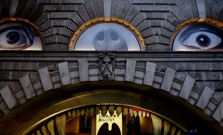 výstava, Londýn, britské dejiny, horor, The Horror Show! A Twisted Tale of Modern Britain, Somerset House