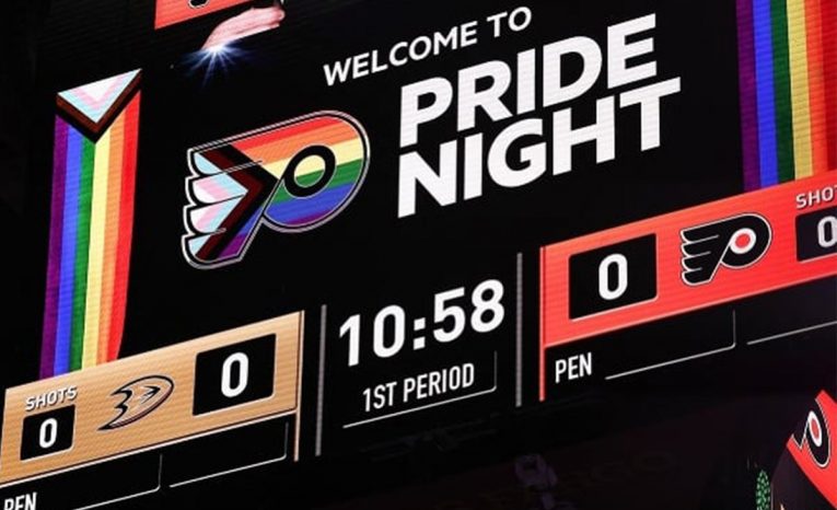 Ruský hokejista si odmietol obliecť dúhový dres v zápase NHL na podporu LGBT+ komunity