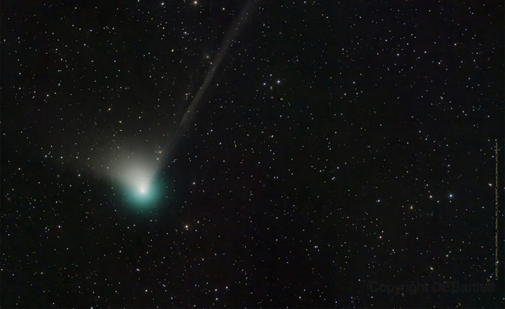 Na oblohe sa zjaví zelená kométa, ktorú zrejme budeš môcť sledovať voľným okom