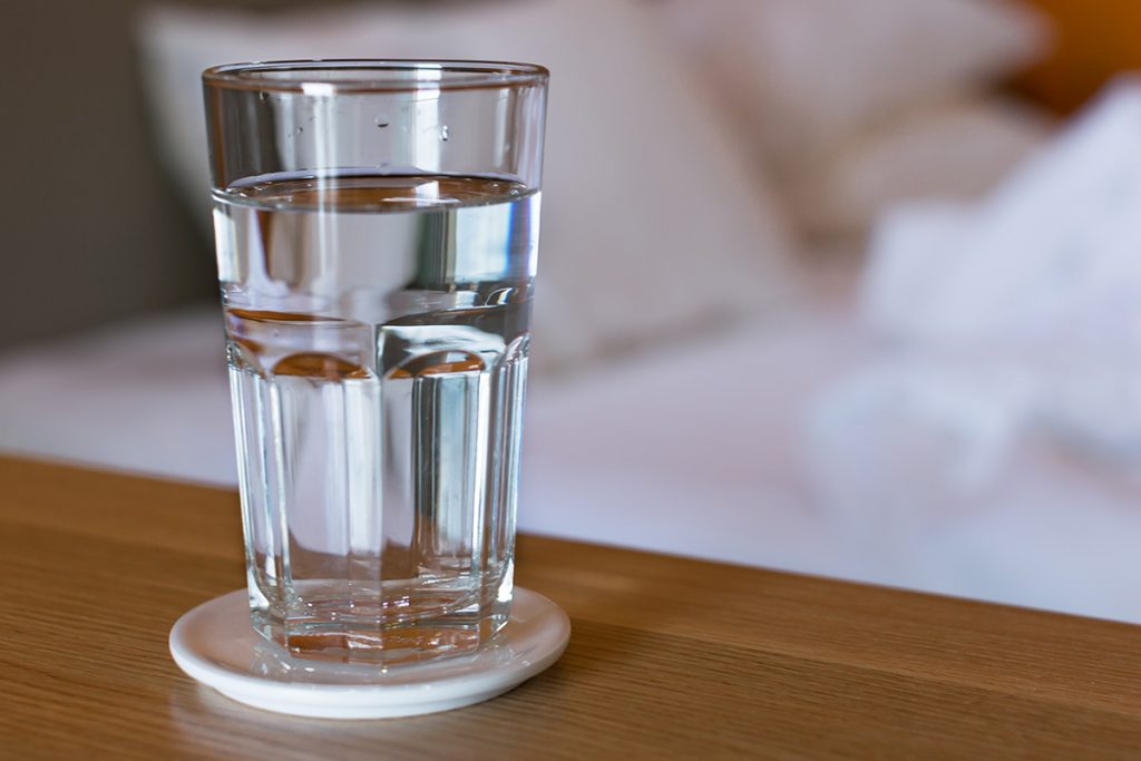 voda, pohár vody