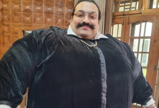 Khan Baba, najsilnejší muž sveta, Pakistan
