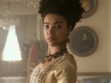 Queen Charlotte: A Bridgerton Story, India Ria Amarteifio, Netflix, seriál, novinka, máj