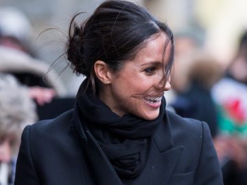 Ľudia sú presvedčení, že Meghan Markle sa na korunovácii objavila v kostýme starého muža