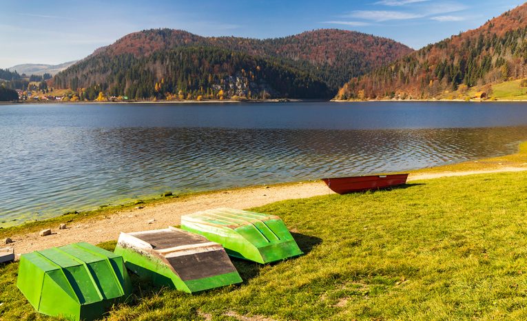7 unikátnych slovenských prírodných prameňov, jazier a vodných nádrží, kde sa môžeš okúpať zadarmo