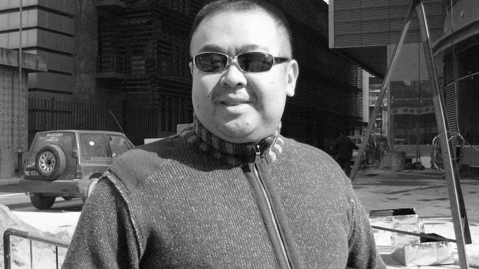 Do 15-tich minút bol mŕtvy. Brat Kim Čong-una zomrel pod zásterkou internetového pranku