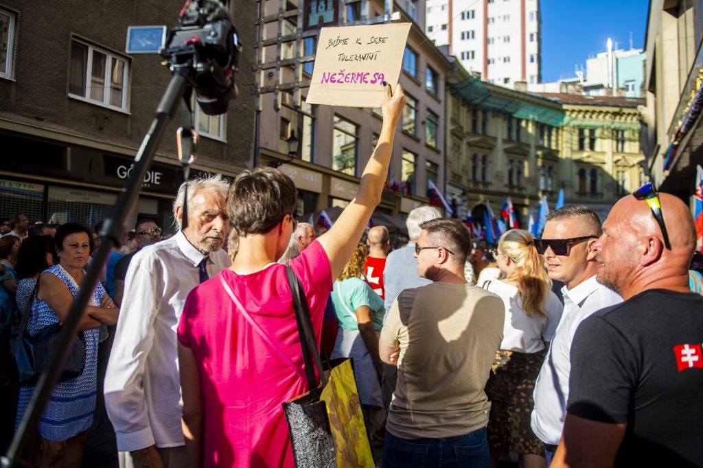 protest, Bratislava, divadlo, aktivista, aktivisti