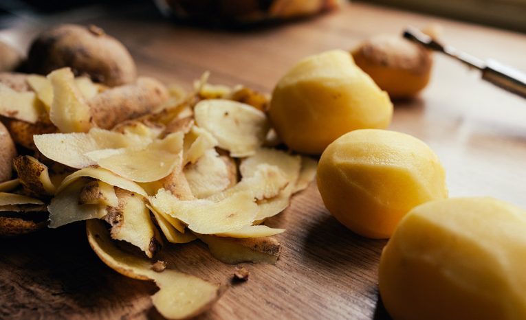Prečo šúpeme zemiaky? Fakty o obľúbených potravinách, ktoré sme pochopili úplne zle