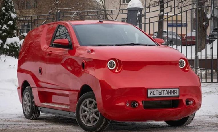 Škaredší ako Multipla? Nový ruský elektromobil budí len výsmech