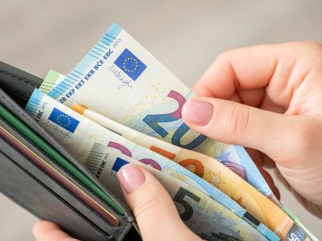 Slovákom pomôže príspevok, o ktorom mnohí ani nevedia. Dostať môžu až 200 eur mesačne