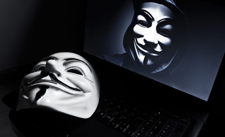Hnutie Anonymous: obávaní hackeri, ktorých sa bojí aj samotná FBI