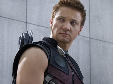 Jeremy Renner sa po roku od vážnej nehody vracia k herectvu